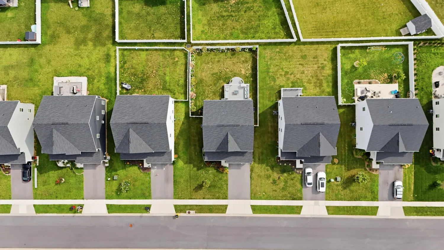 Aerial photo with lot boundary lines