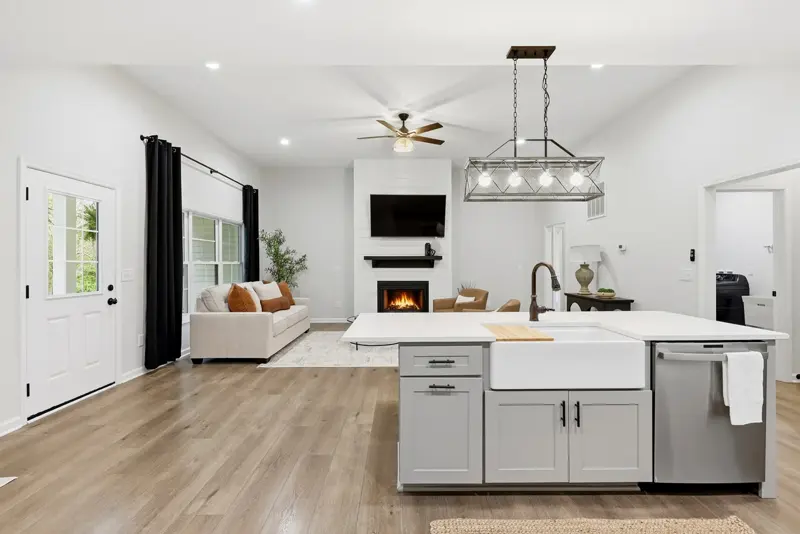 Open kitchen